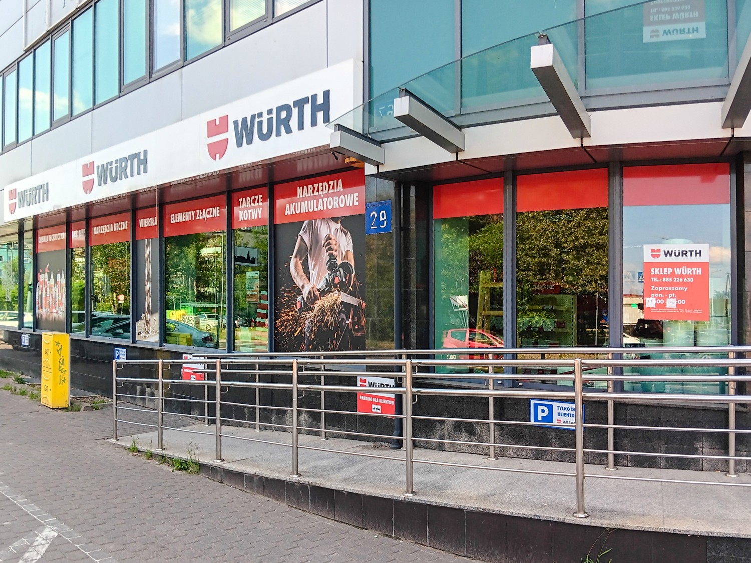 Sklep Piaseczno - ul. Powstańców Warszawy 29
